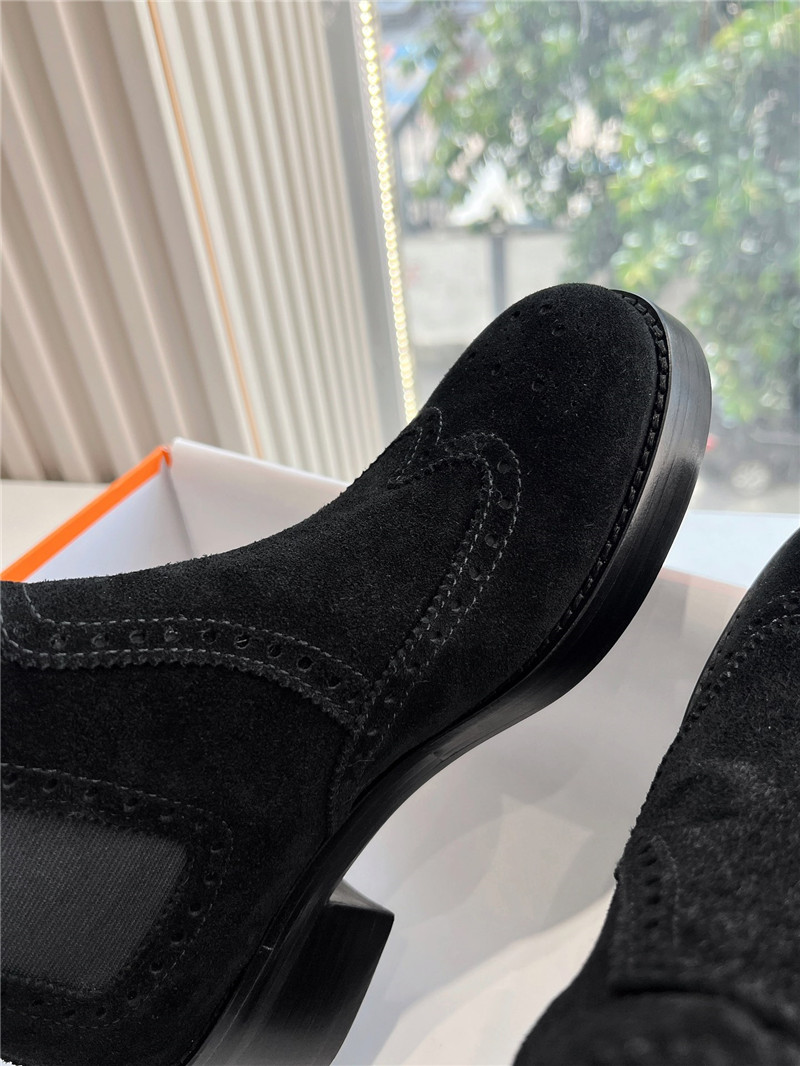 H**me5 suede chelsea boots