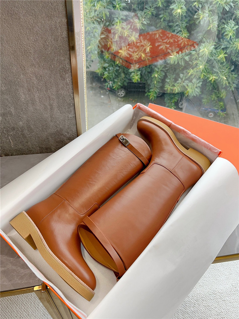 H**me5 faustine boot in brown