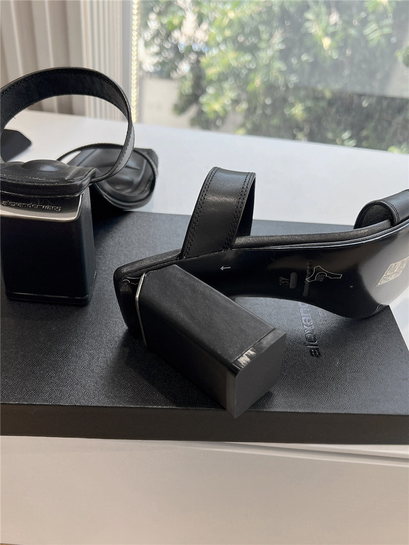 A1exa*der wang mila 85mm sandal in black leather