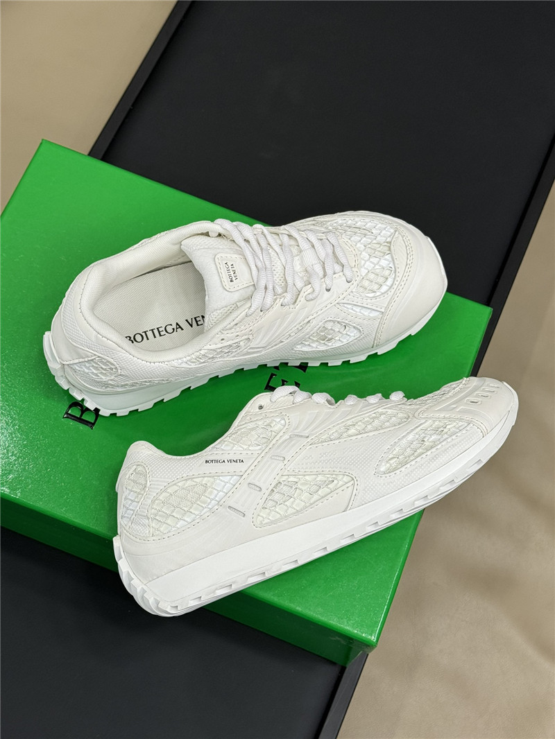 b0tt*ga Ven*ta orbit sneakers white