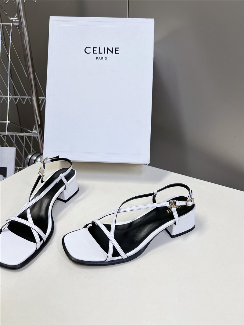 Ce1i*e cuir triomphe white lambskin flat sandals