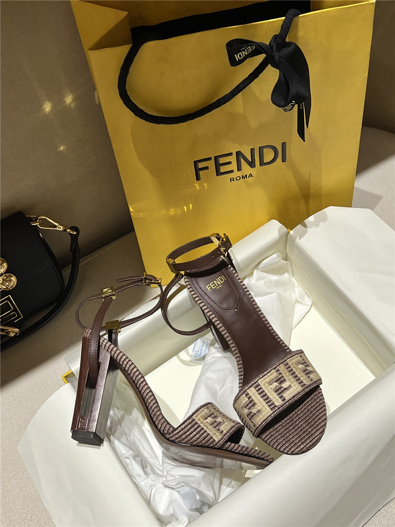 F**di delfina brown cotton fiber heel sandals