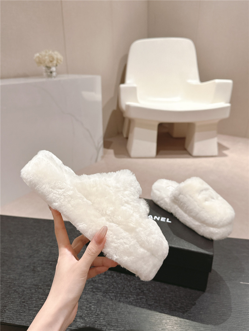 Ch**el embroidered white fur flat platform mules