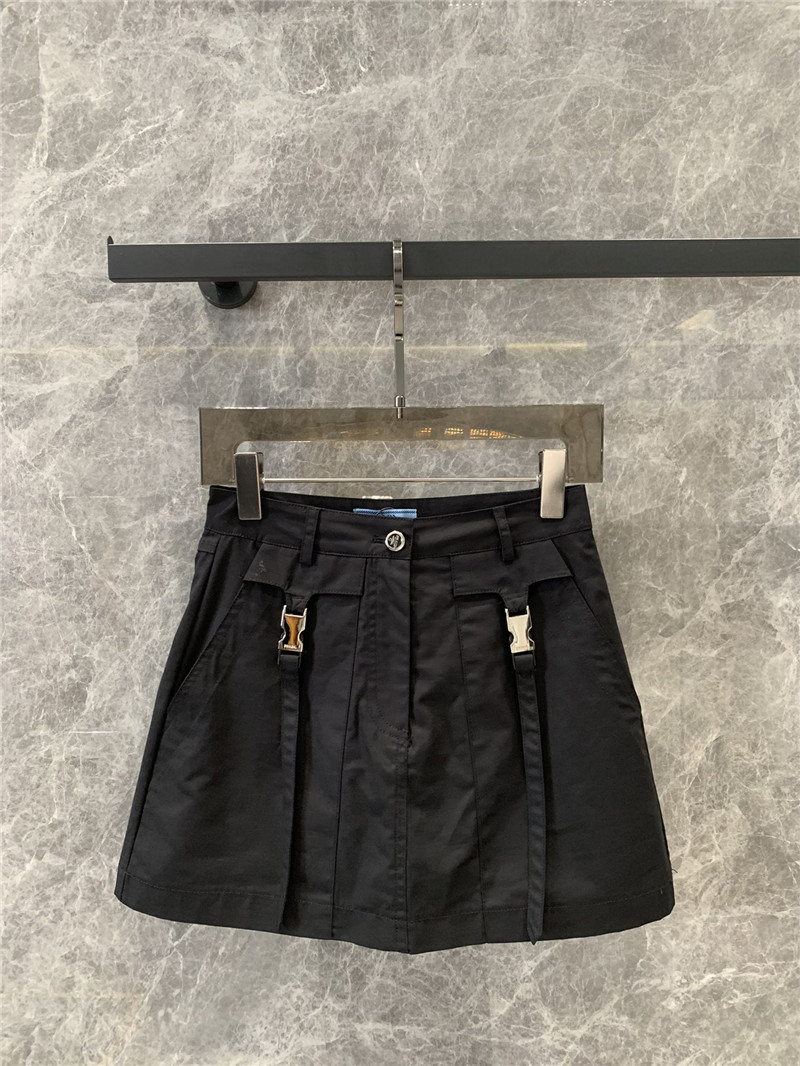 Pra*a metal buckle ribbon work skirt replicas clothes