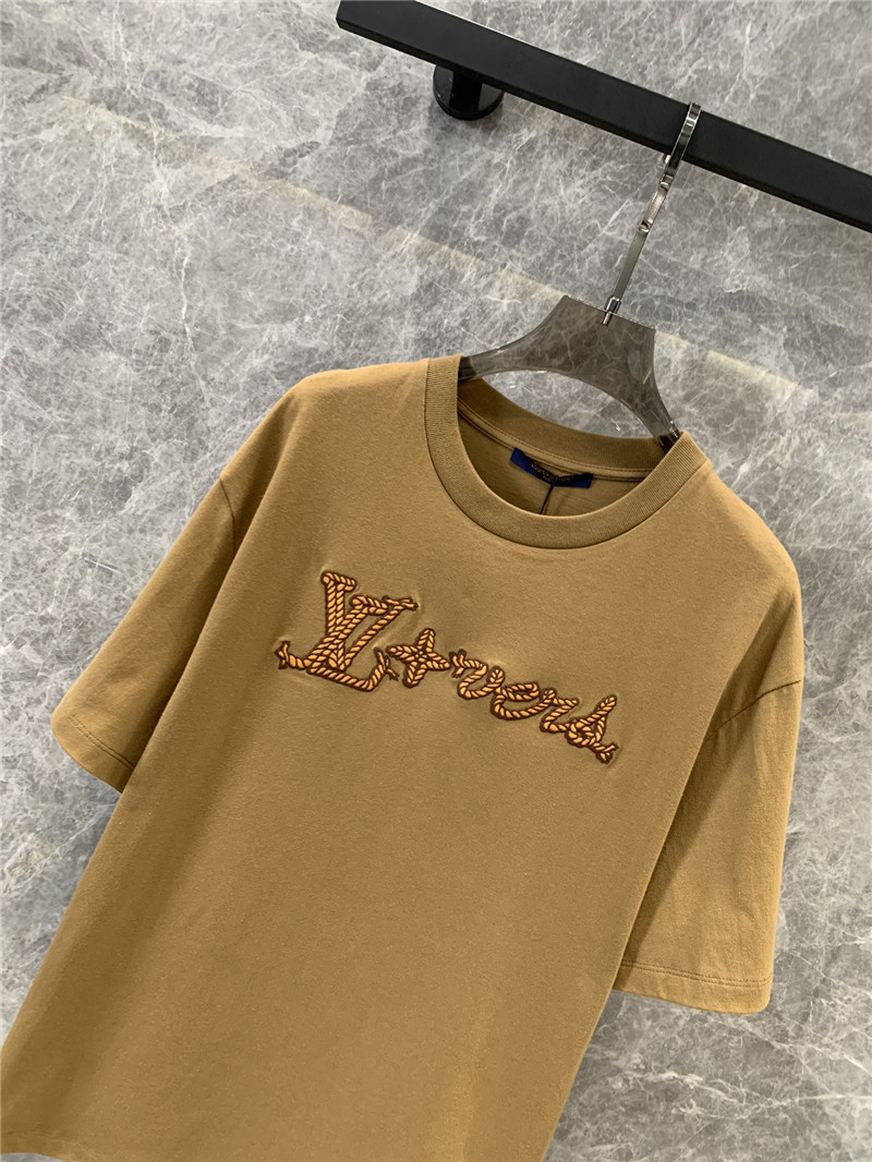 l0vis Vvtt0n lv round neck short sleeve t-shirt replica clothes