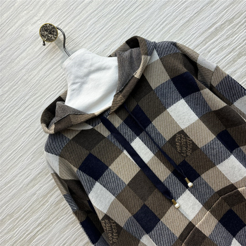 l0vis Vvtt0n lv wool hooded sweatshirt replica clothes