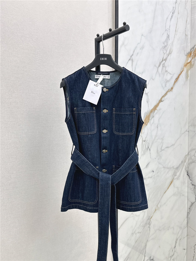 D10r vest replica designer clothing websites