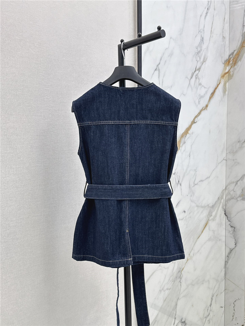 D10r vest replica designer clothing websites