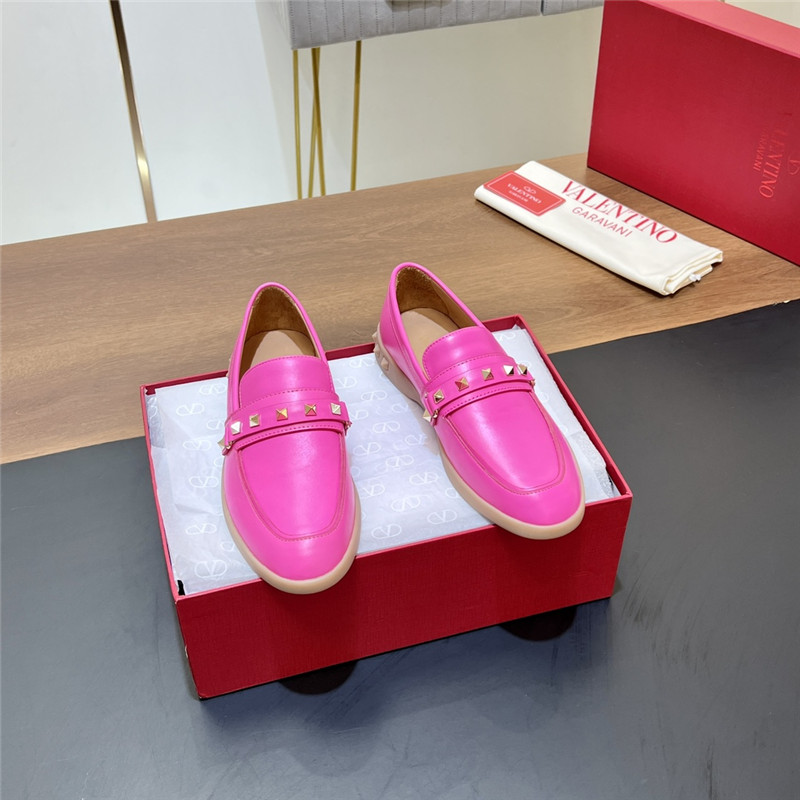 Va1e*ntin0 leisure nappa leather loafer in fuchsia