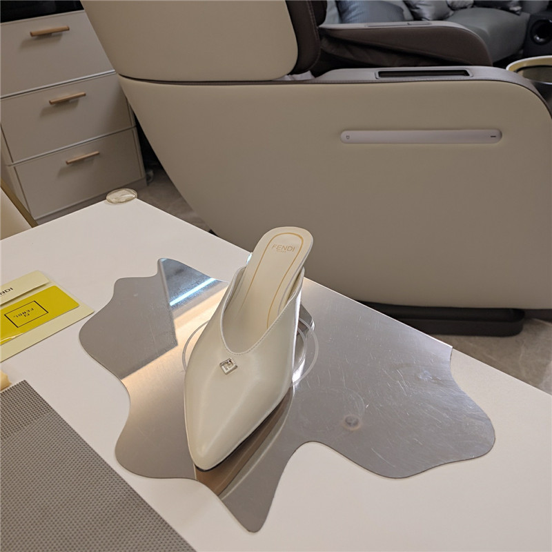 F**di ffold low-heeled mule pumps ivory leather