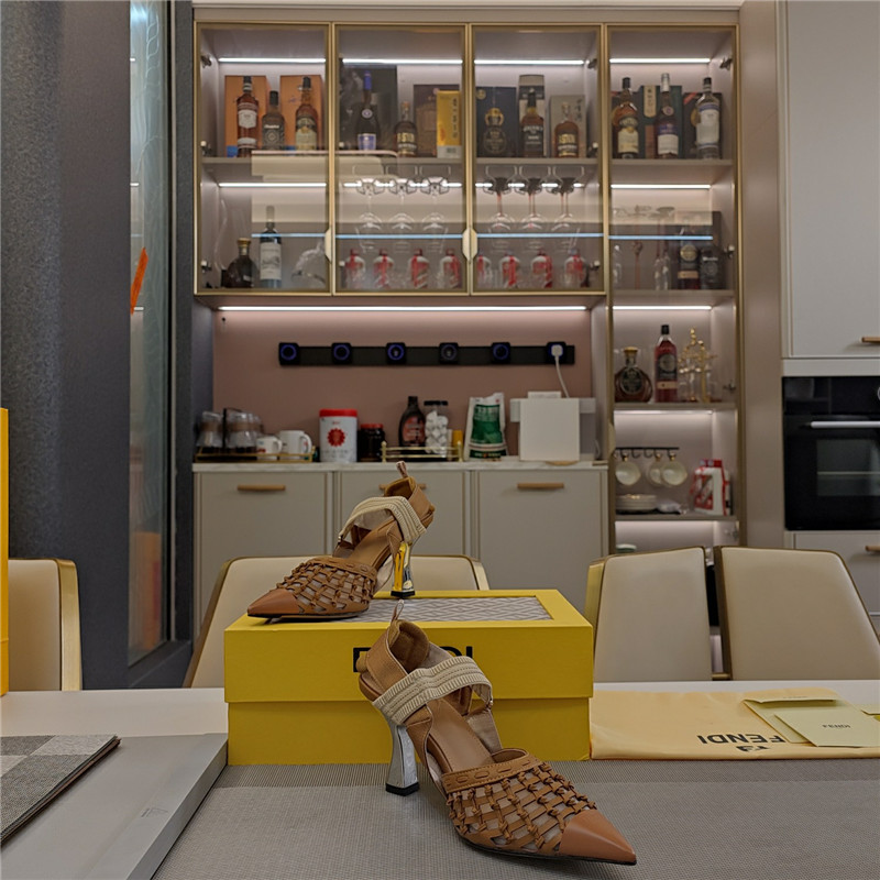 F**di mesh trim colibrì pumps in brown leather