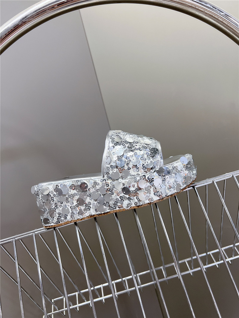 F**di silver glitter platform slides