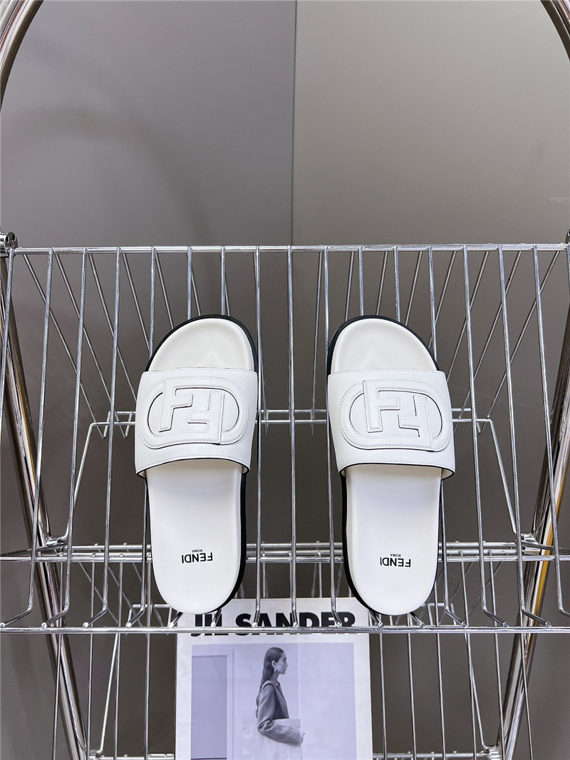 F**di ff baguette leather slides rubber white