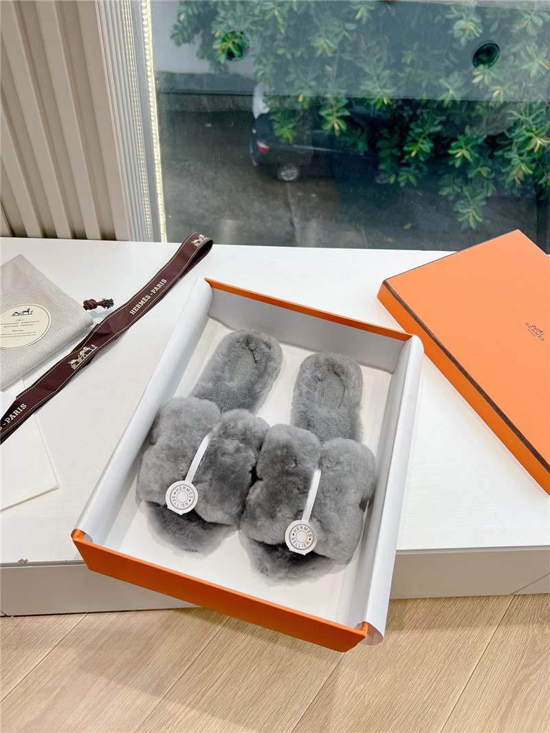 H**me5 shearling h cut-out izmir sandals grey