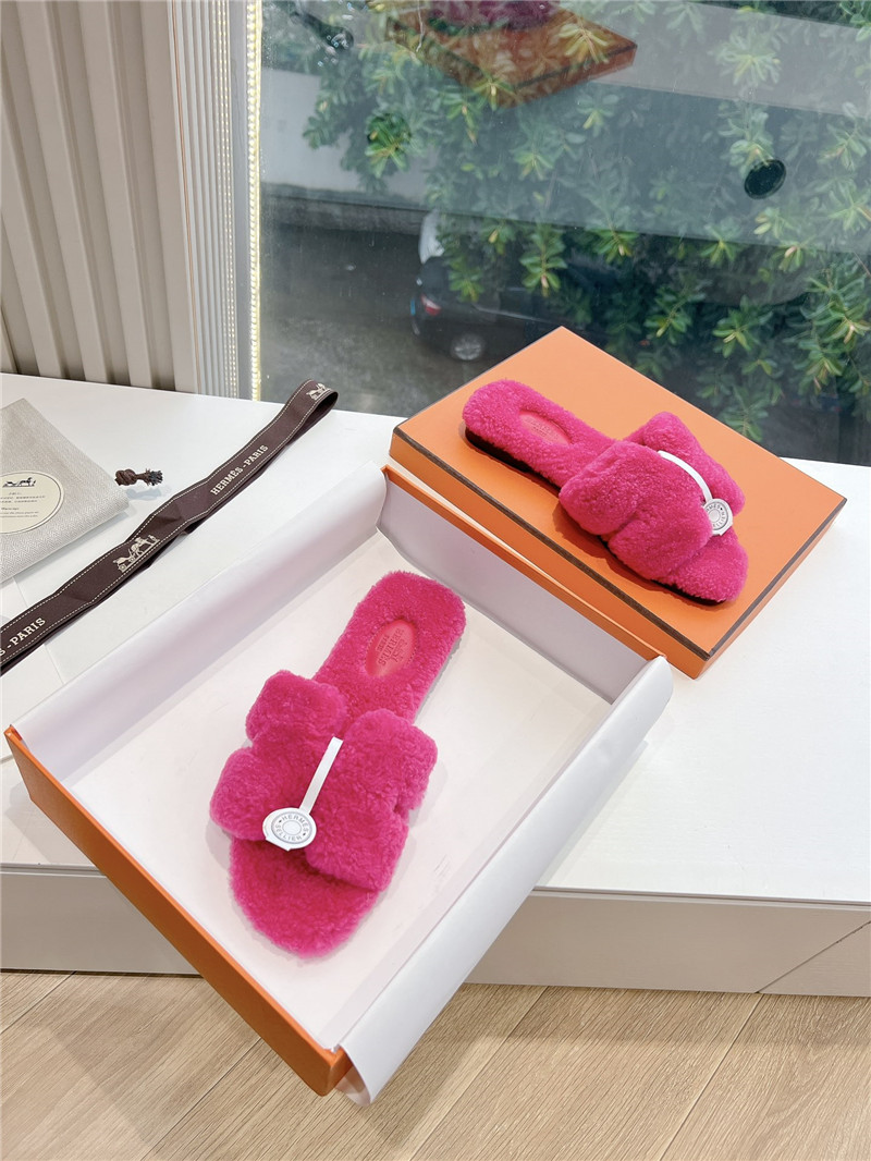 H**me5 shearling h cut-out izmir sandals fuchsia