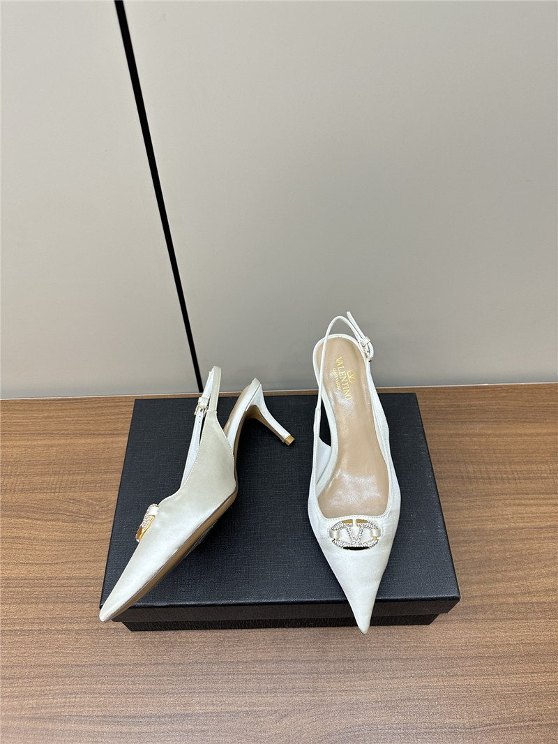 Va1e*ntin0 the bold edition vlogo slingbacks white satin