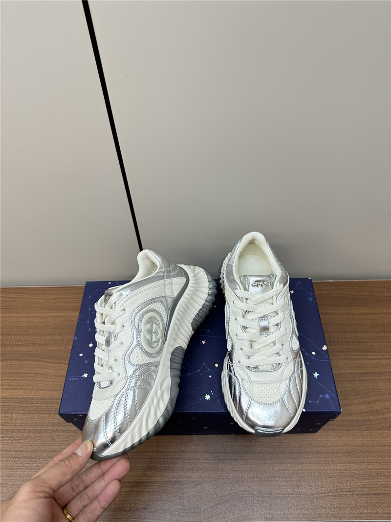 Gvc*1 interlocking g chunky sneakers