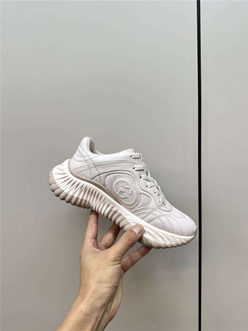 Gvc*1 beige chunky sneakers