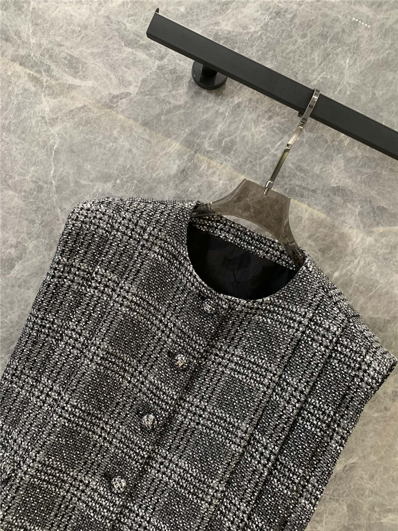 Ch**el round neck waistcoat design gray check vest replica clothes