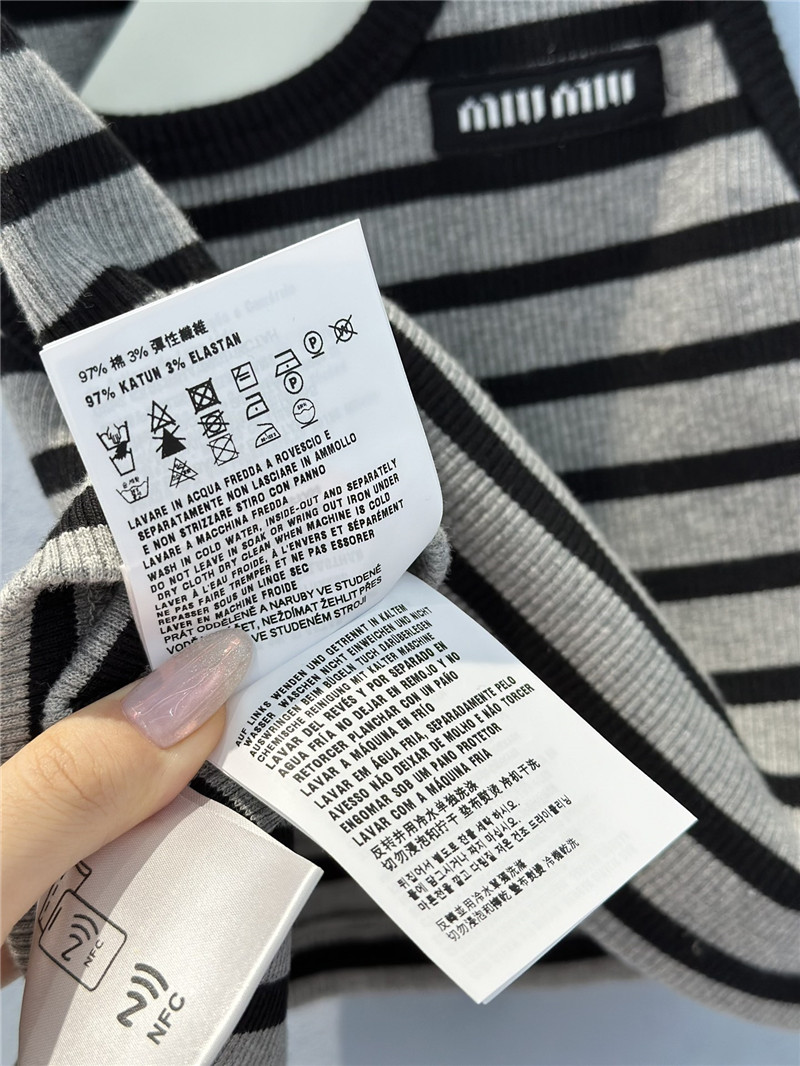 M1um1u dark pattern hem shorts replica clothing sites