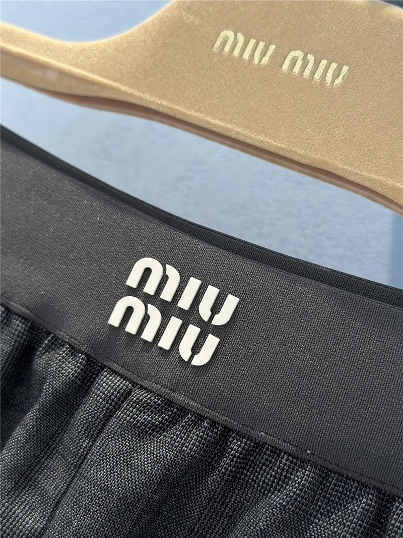 M1um1u dark pattern hem shorts replica clothing sites