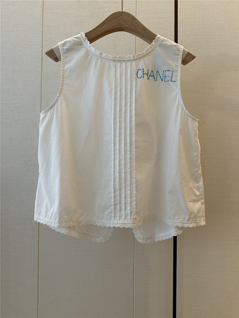 Ch**el second-hand small details vest replica clothing sites