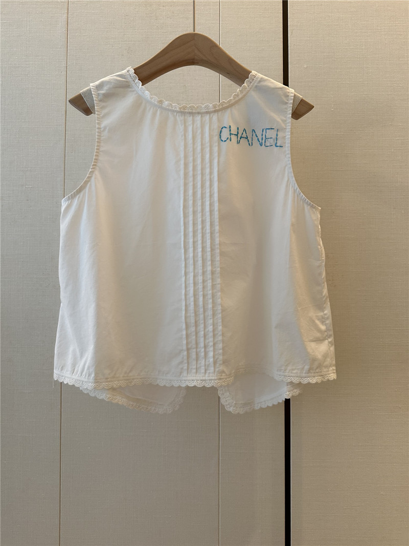 Ch**el second-hand small details vest replica clothing sites