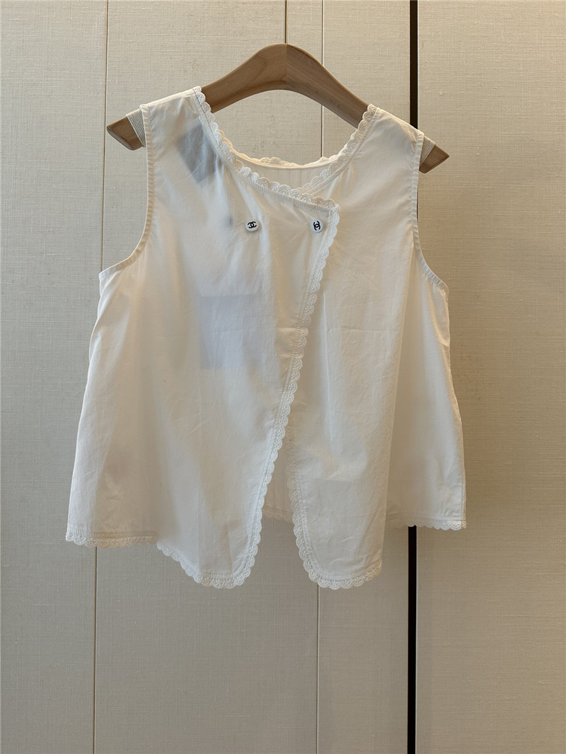 Ch**el second-hand small details vest replica clothing sites