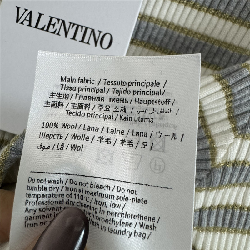 Va1e*ntin0 gold thread striped top replica d&g clothing