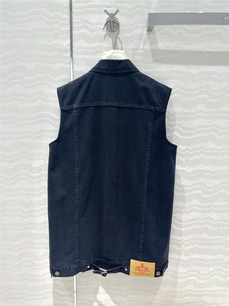 Pra*a black functional long vest replica clothing sites