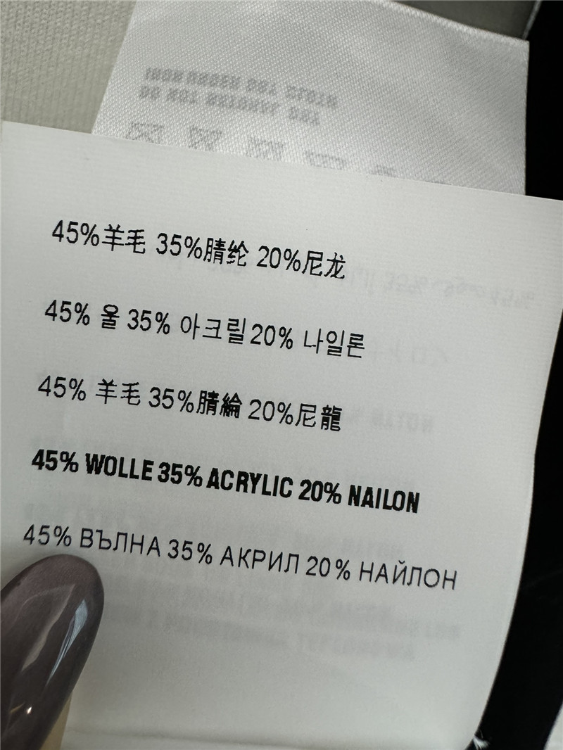 Pra*a new long-sleeved t-shirt replica clothing sites