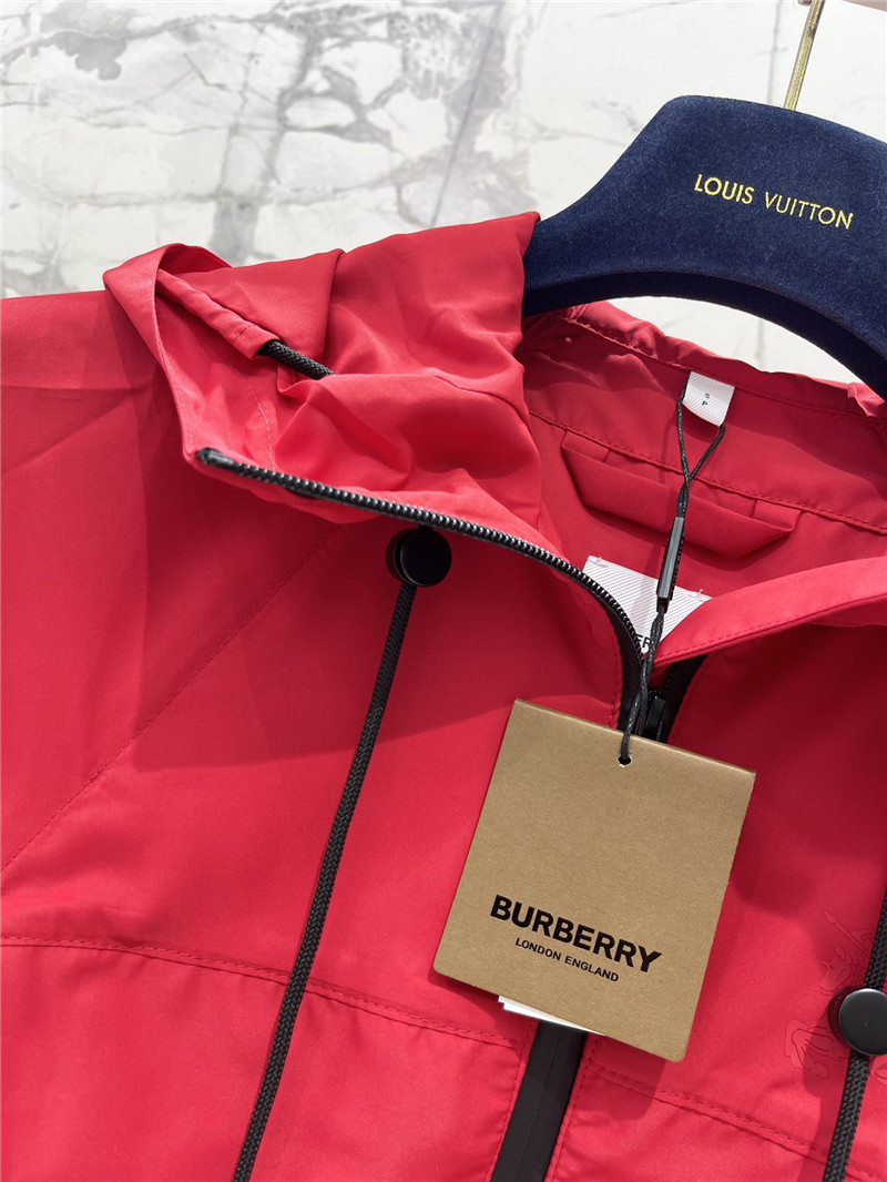 Bv*b*rry outdoor sportswear replica clothes