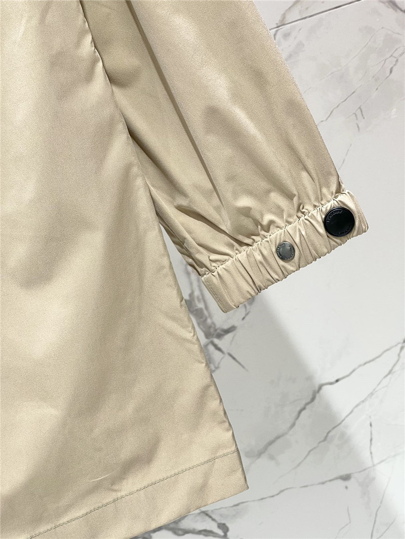 Bv*b*rry outdoor sportswear replica clothes