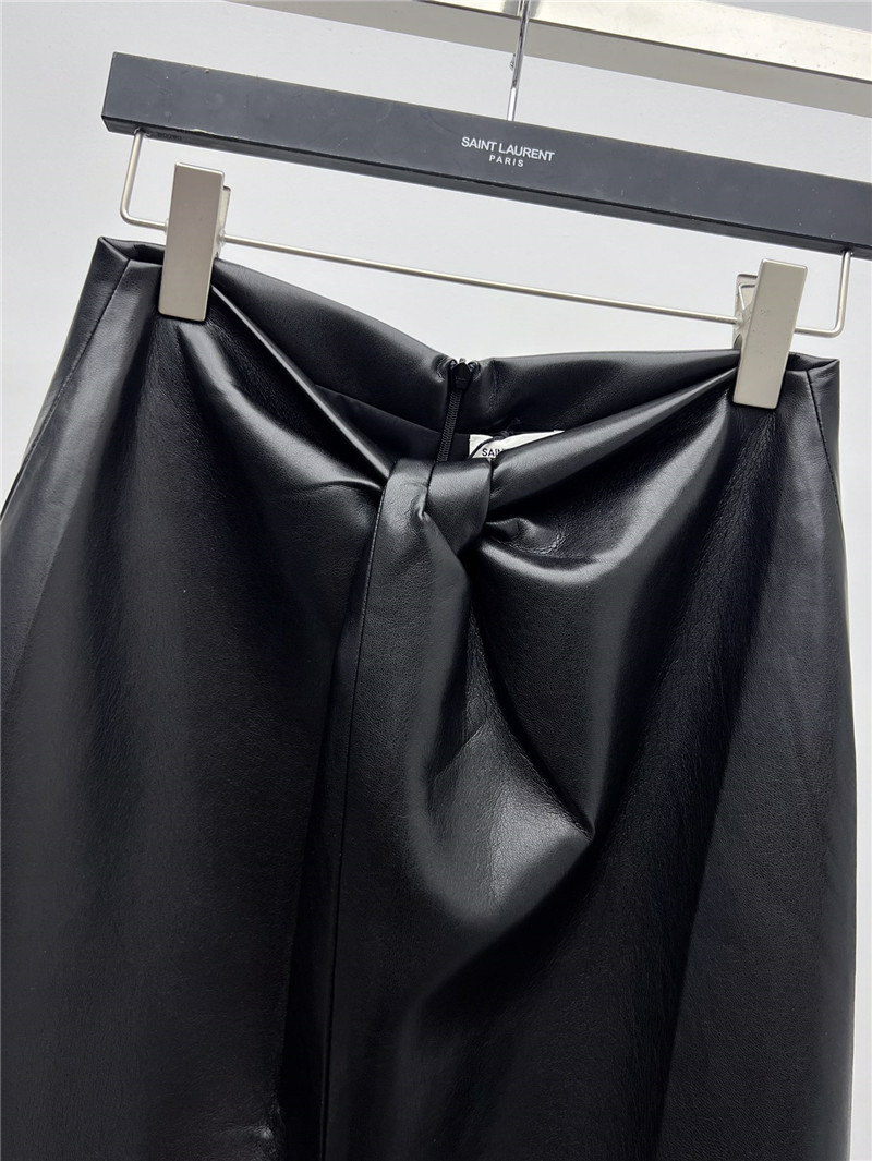 Y51 knot slit leather skirt cheap replica designer clothes