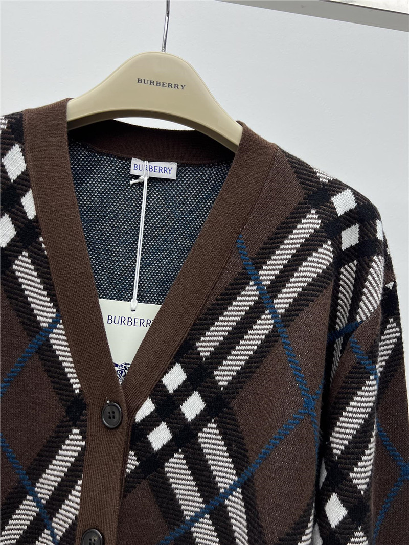 Bv*b*rry checked wool cardigan replica d&g clothing