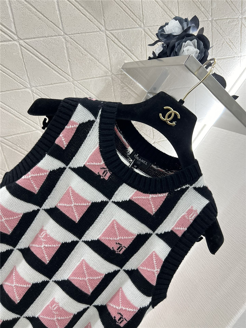 Ch**el new knitted vest replica clothing sites