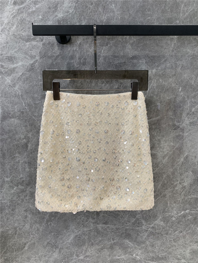 Va1e*ntin0 sequined flower straight skirt replica clothing sites