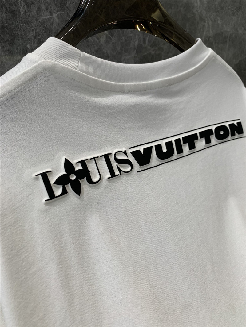 l0vis Vvtt0n lv round neck short sleeve t-shirt replicas clothes