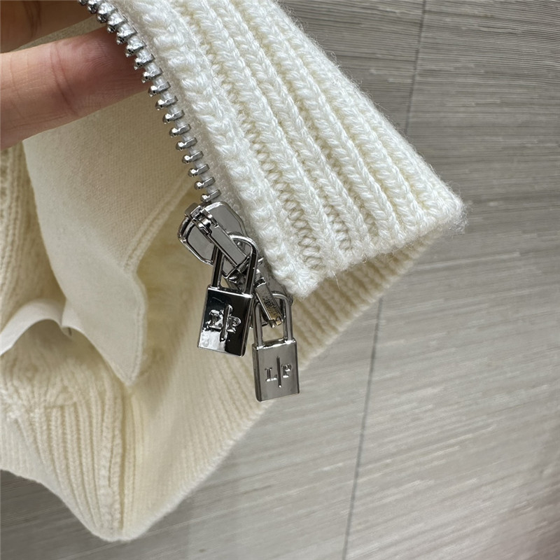 L0r0 P1ana small lapel cashmere coat replica clothing sites