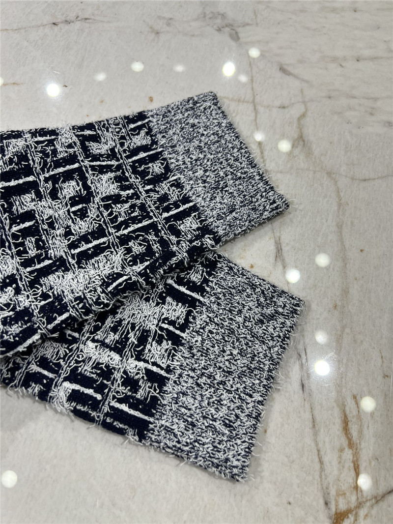 Givenchy long sleeve crew neck cardigan replica d&g clothing