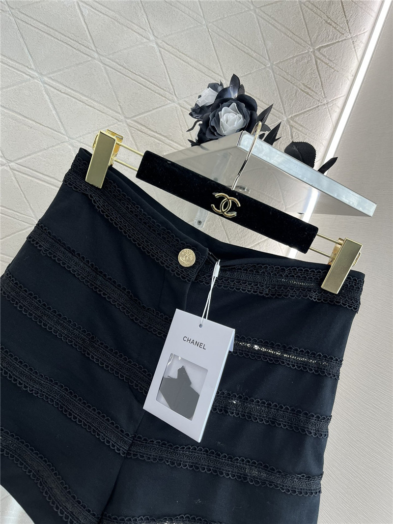 Ch**el heavy double c lace shorts replica clothes