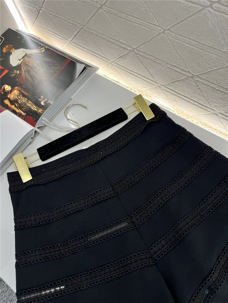 Ch**el heavy double c lace shorts replica clothes