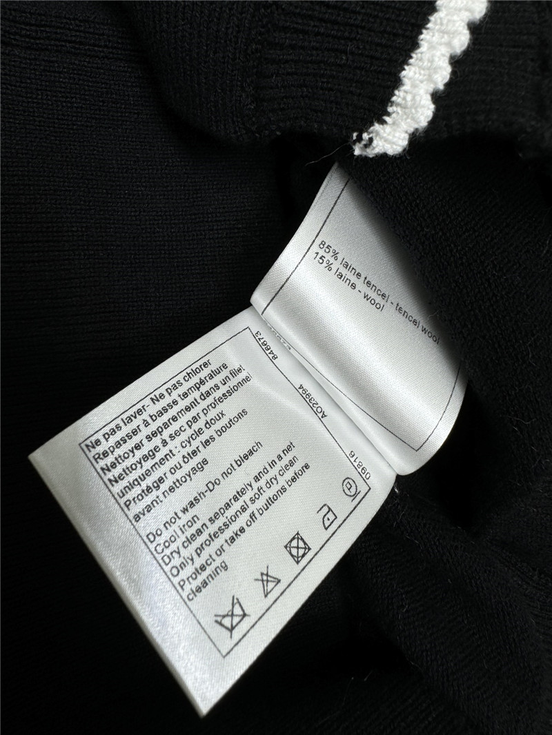 Ch**el jacquard knitted v-neck cardigan replica clothes