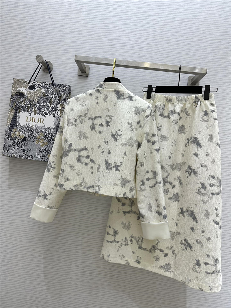 D10r new dress suit replica designer clothing websites