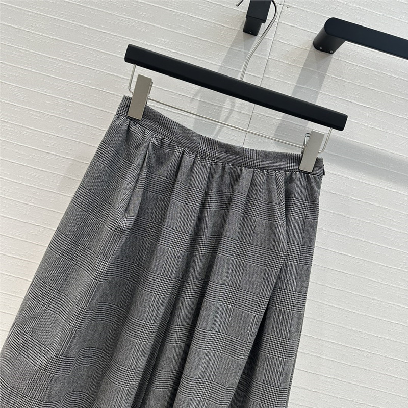 Pra*a three-dimensional puffy pleated skirt replica clothes