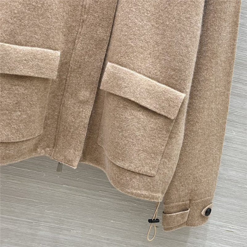 L0r0 P1ana new traveler cashmere coat replica clothes