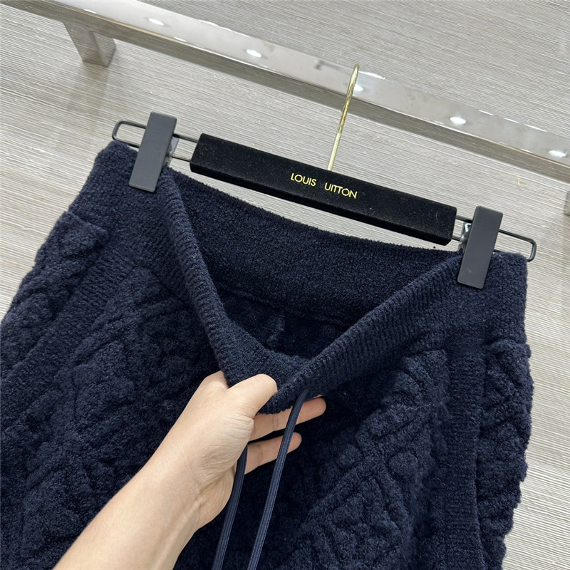 l0vis Vvtt0n lv monogram straight trousers replica clothes