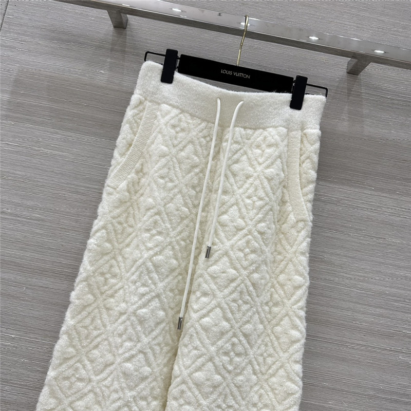l0vis Vvtt0n lv monogram straight trousers replica clothes