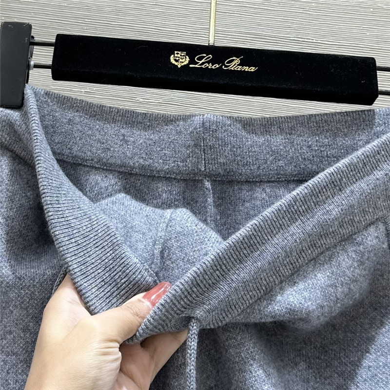 L0r0 P1ana cashmere suit replica d&g clothing