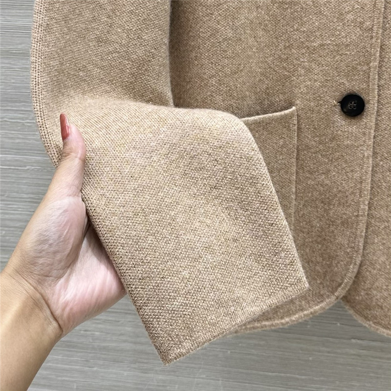 L0r0 P1ana cashmere suit replica d&g clothing